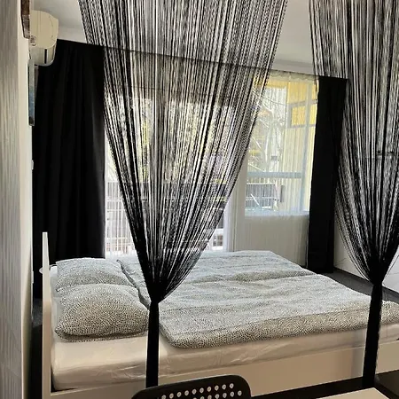 Leila Apartman Apartmán *